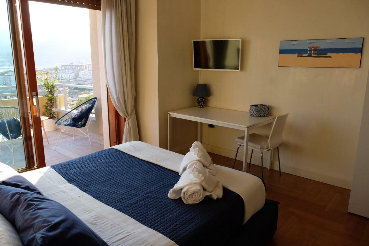 Suite Inn Salerno Kültér fotó