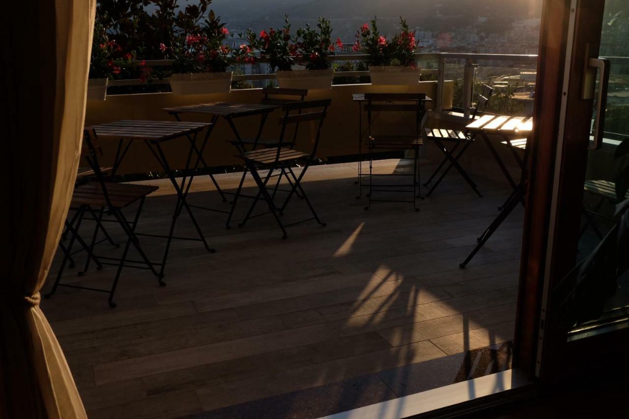 Suite Inn Salerno Kültér fotó